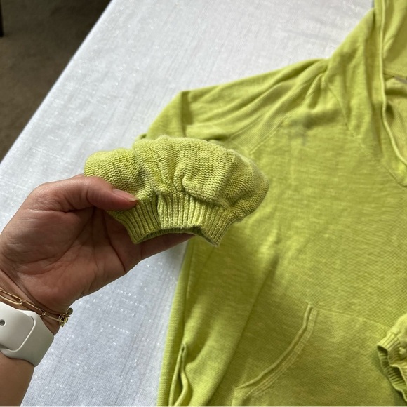 Free People Optimistic Hoodie Women Sz S Chartreuse Linen Knit Sweater Oversize - Picture 9 of 10